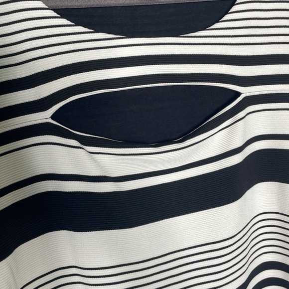 Tribal Femme Striped Peeka Boo Dress - Picture 6 of 8